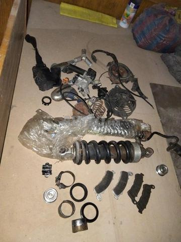 Divers accessoires pour Honda Varadero