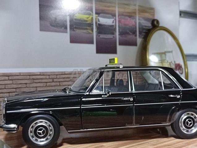 سيارة مرسيدس بنز 200 تاكسي مصغرة - 2