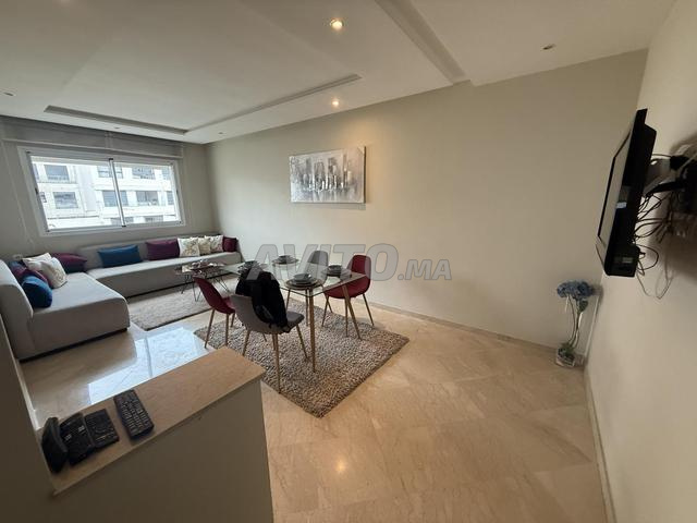 Location apprt 2 ch salon meublé à palmier 7500 dh