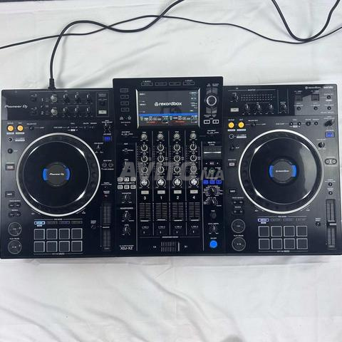 Pioneer XDJ-XZ professionnel ( N9a chari taman fix)