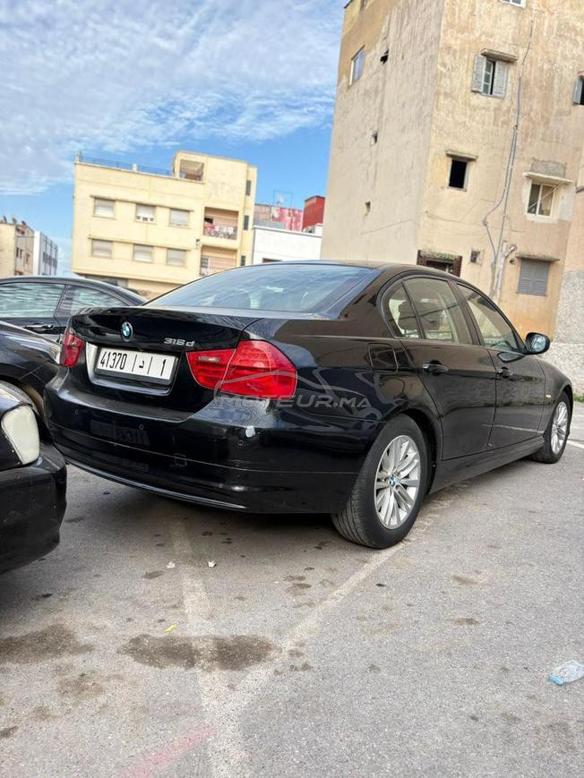 BMW Série 3 Diesel Manuelle 2011 à Rabat