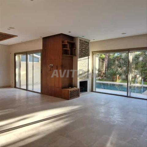 177041-Villa à louer à 35000DH à Bouskoura