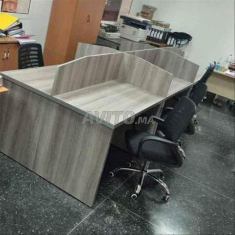 Bureau Open Space Professionnel Forme Marguerite