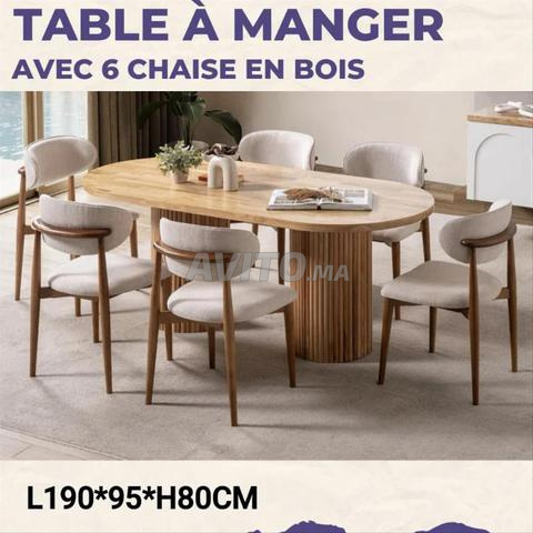 SALLE A MANGER DE LUX 6 CHAISES YAMAHA
