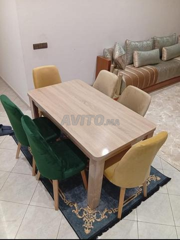 Profitez de l'occasion et commandez dès maintenant un salon Monji moderne