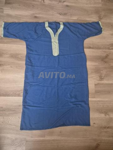 مجموعة من 5 جلابيات رجالية - حالة جيدة