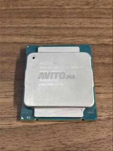 وحدة المعالجة المركزية CPU Intel Xeon E5 2630 V3 Cores X99