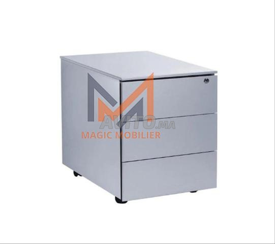 Mobilier métallique