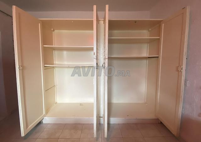 خزانة خشب L 220 x H 181 x P 61 cm