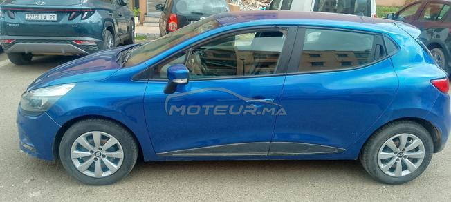 clio4 propre a Marrakech 