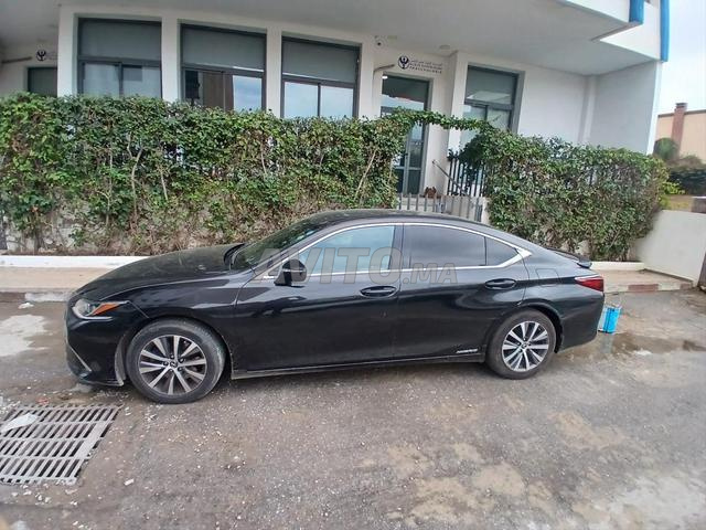 Lexus ES Hybride Automatique 2022 à Casablanca