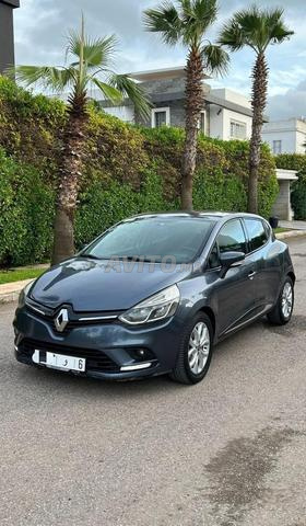 Clio 4 modèle 2017 Laâmera, 200 000 kilomètres au compteur