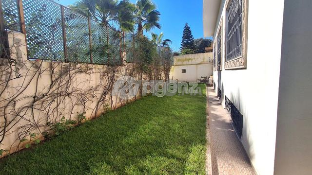 CMN-HA-1984 - Villa à vendre à Nassim II - 2