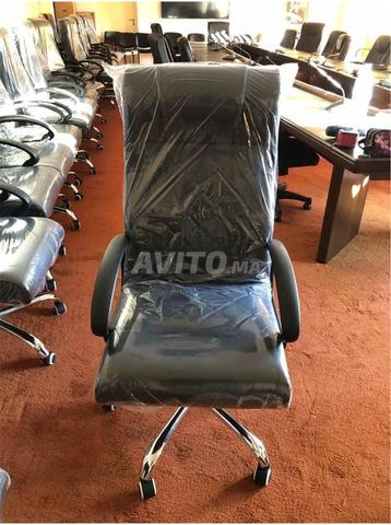 كرسي مكتب عالي الجودة كي موبيليير