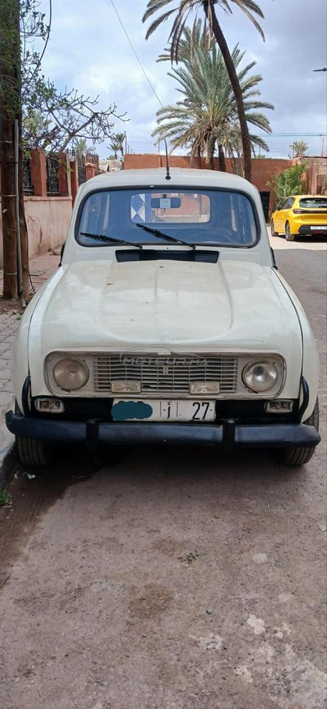 Renault R4 Essence Manuelle 1994 à Marrakech