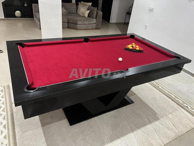 طاولة بلياردو