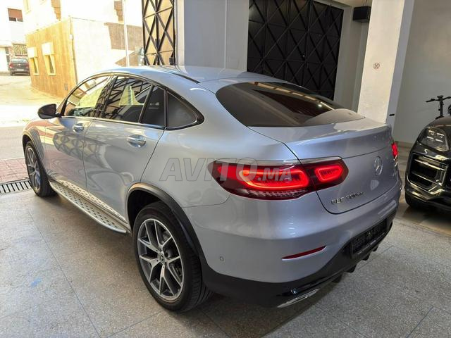 مرسيدس بنز 300 هجينة أوتوماتيكية 2022 في الرباط