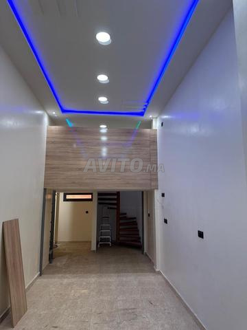 📢 Magasin à louer à Khabazat – RDC / 1er étage