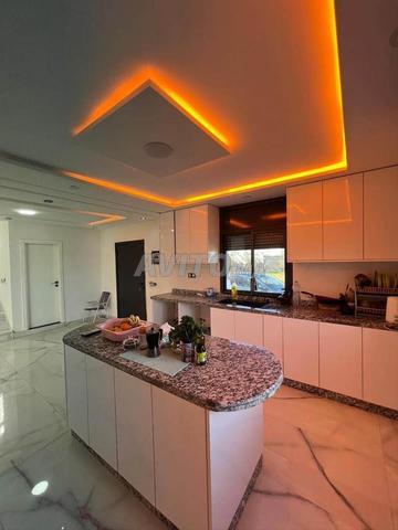 FERME À VENDRE – 8200 m²  – TIFLET