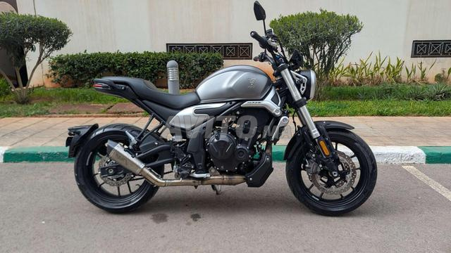 VOGE AC 500 - Comme Neuve - 3 238 km