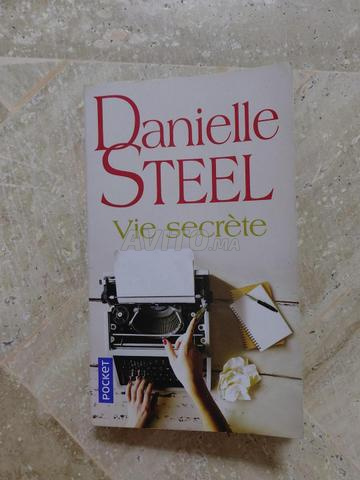 Livre Roman Vie secrète de Daniel Steel