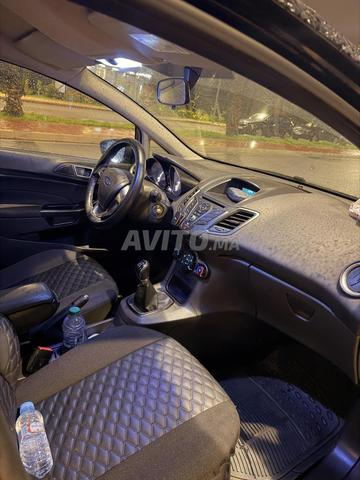 Ford Fiesta ديزل يدوية 2017 في فاس