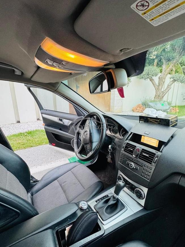 Mercedes Benz C220 
