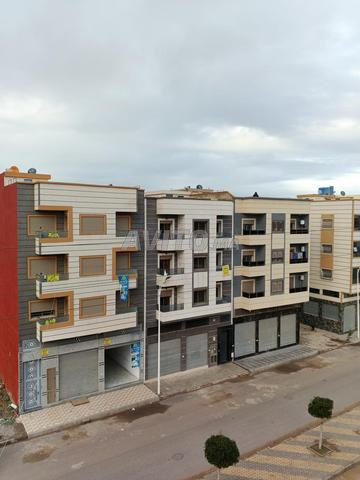 Les plus beaux appartements sur rue, 1er étage avec cour anglaise, 120m