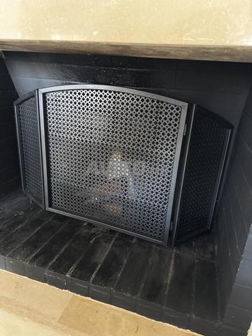 protège grille cache cheminée