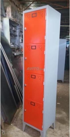 ARMOIRES MÉTALLIQUES DE DIFFÉRENTES TAILLES ET COU