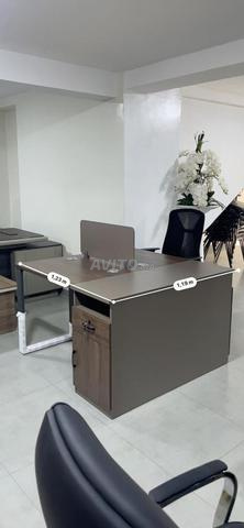 Bureaux Multipostes Modernes