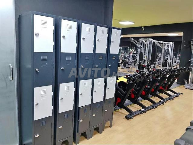 Vestiaire métallique pour gym école ou club