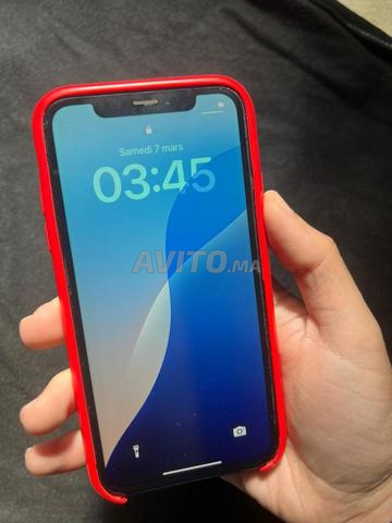 iPhone xr 64 G 81 بطارية