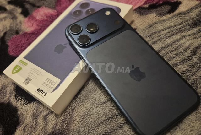 ايفون 17 برو ماكس (مع فاتورة)