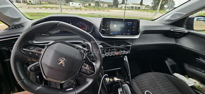 peugeot 208 comme neuf