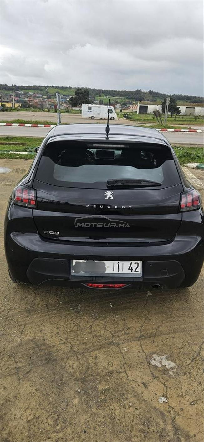 peugeot 208 comme neuf