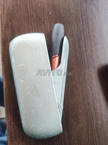 IQos 3 (cigarette électronique) (chicha,)