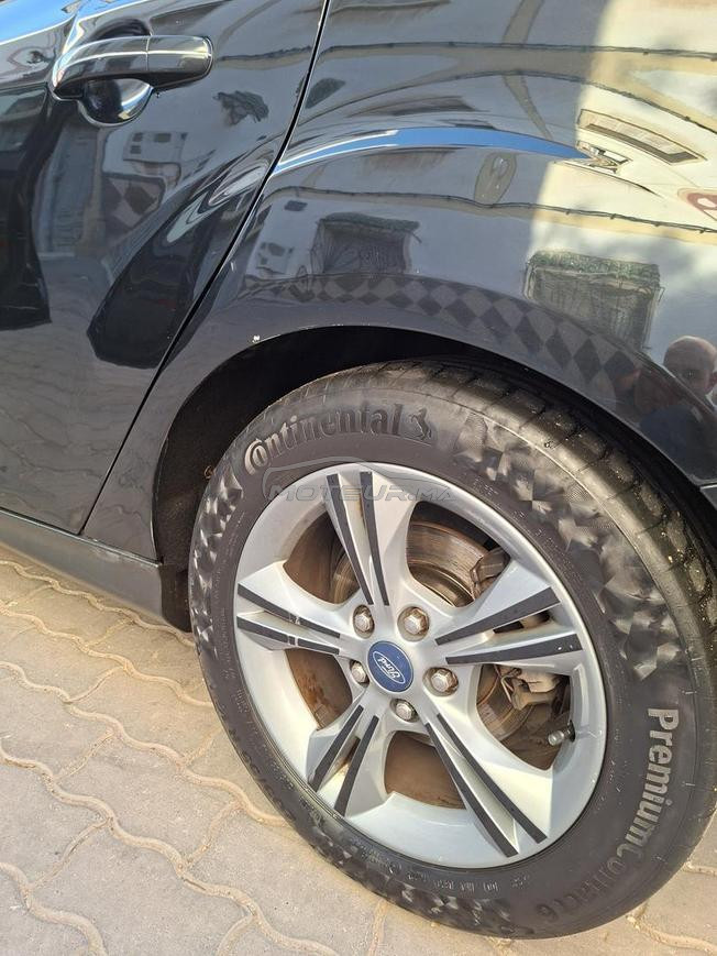 voiture Ford focus sport modèle 2018 