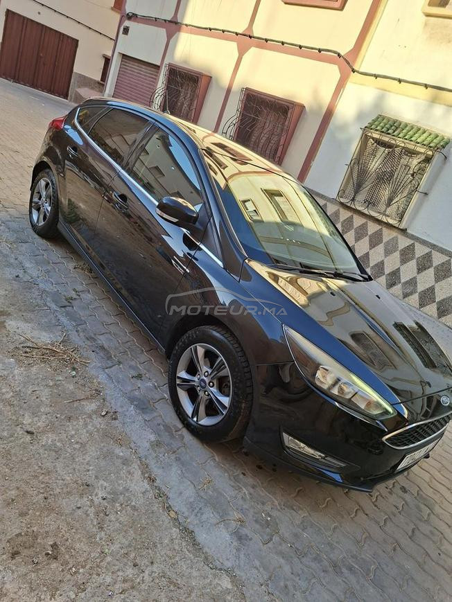 voiture Ford focus sport modèle 2018 
