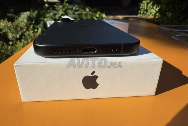 ايفون 16 عادي اسود 128 جيجابايت - 2