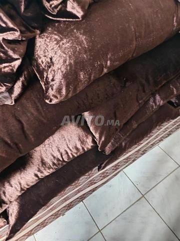 مجموعة وسائد، ستائر....