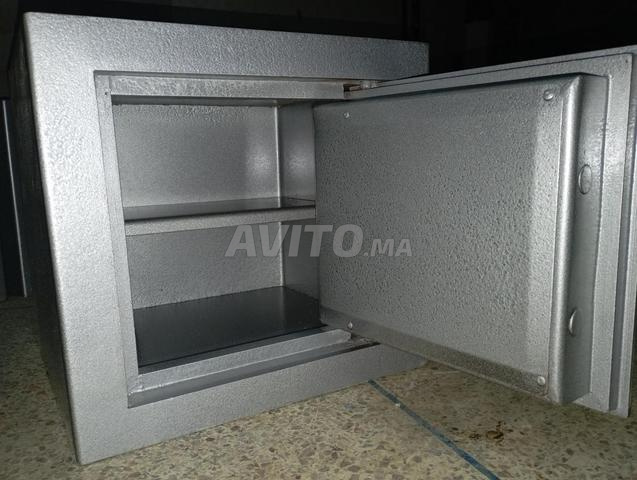 خزنة حديدية 40 سم 70 كجم