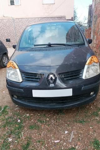 Renault Modus للبيع – 105000 كم – حالة جيدة