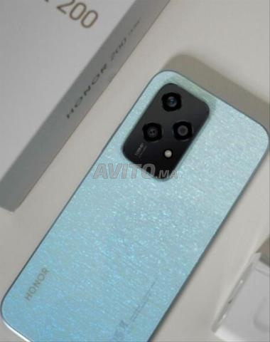 Honor 200 lite