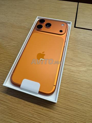 iPhone 17 pro max 256 gb cosmic orange