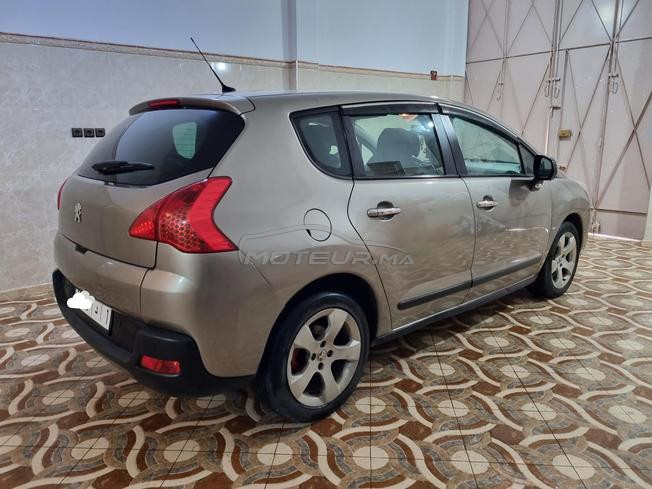 Peugeot 3008 en très bonne état 