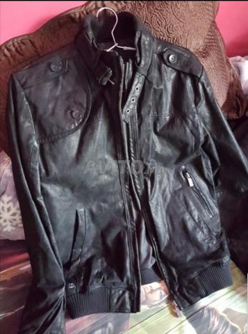جاكيت جاكيت جلد سويدي مبطنة M L جديدة