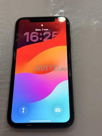 iPhone 11 -64 Giga، بطارية 85 بالمئة