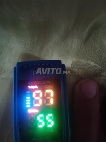 مقياس تأكسج النبض المحمول i30 BPM~240 BPM - 2