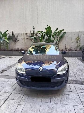 Renault Megane Essence Automatique 2011